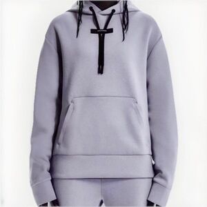 NWT - On Focus Tech Hoodie ~ Lilac (mauve purple) Cloud Running Jacket